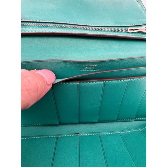 Hermès Bearn Wallet in Vert Turquoise Epsom Leather with Palladium Hardware - Picture 6 of 6